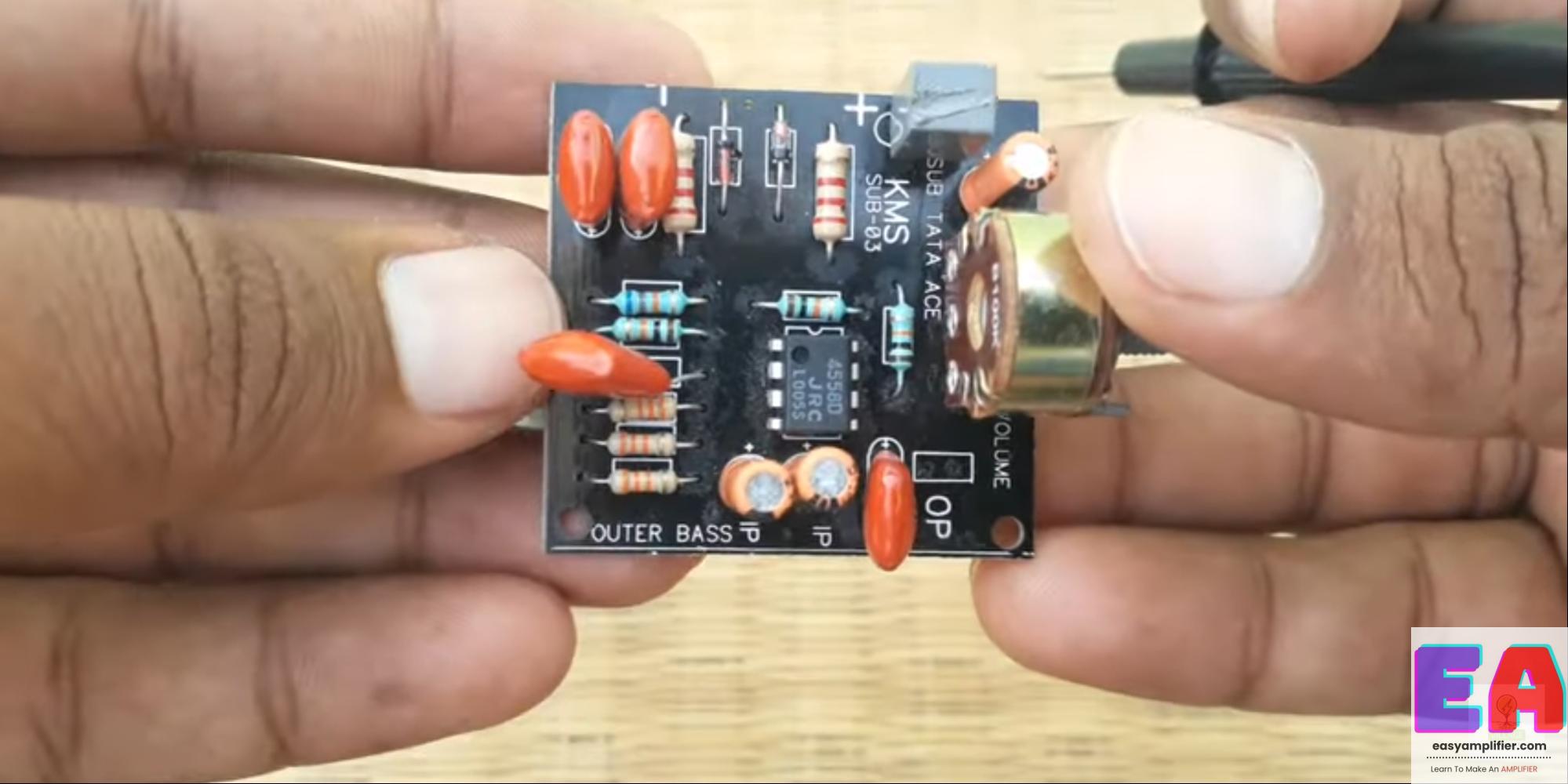 6 Best Subwoofer Pre-Out Board For Your Amplifier image3 1